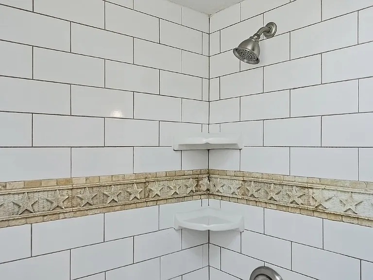 1719 Longhorn Dr — Photo 31