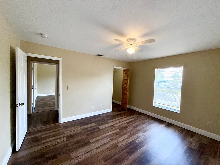 13614 Yarmouth Ct — Photo 21