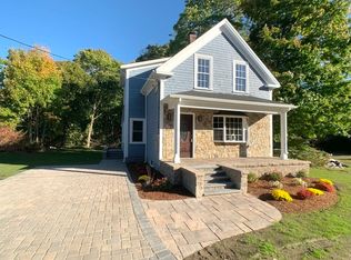 8 Maple Ave, Kingston, MA 02364