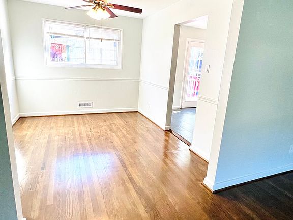 5th image of 12215 Hunters Ln