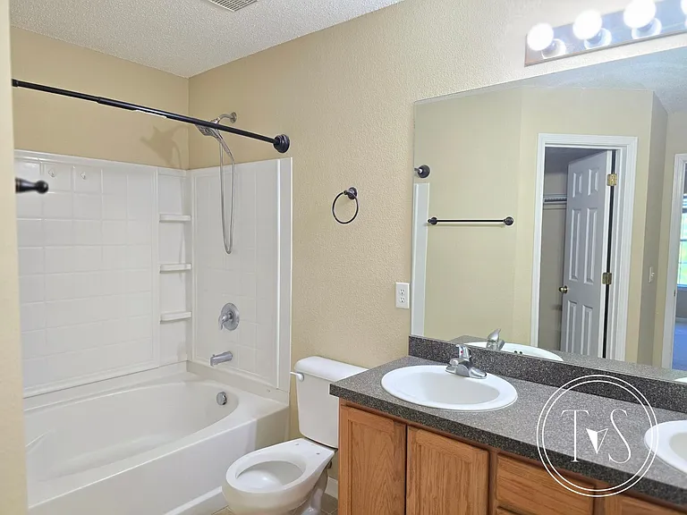 139 Wax Myrtle Ct — Photo 23