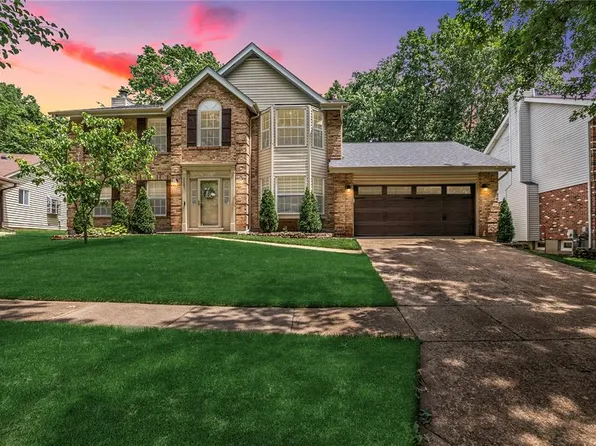 3107 Olde Post Rd, Saint Louis, MO 63129