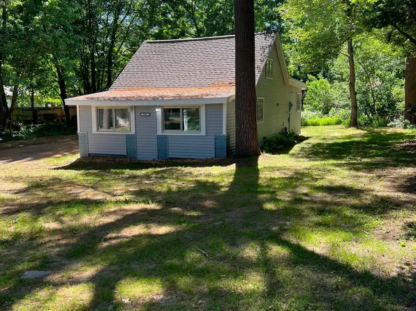 243 Elm Rd, Wyoming, MN 55092