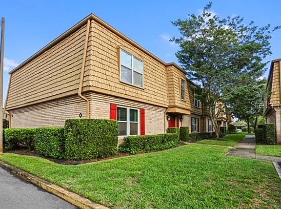 3rd image of 200 Saint Andrews Blvd Unit 906