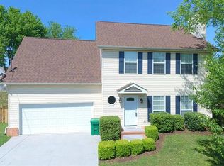 1425 Pheasants Glen Dr, Knoxville, TN 37923