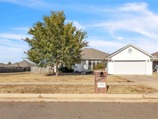 11245 NW 101st St, Yukon, OK 73099