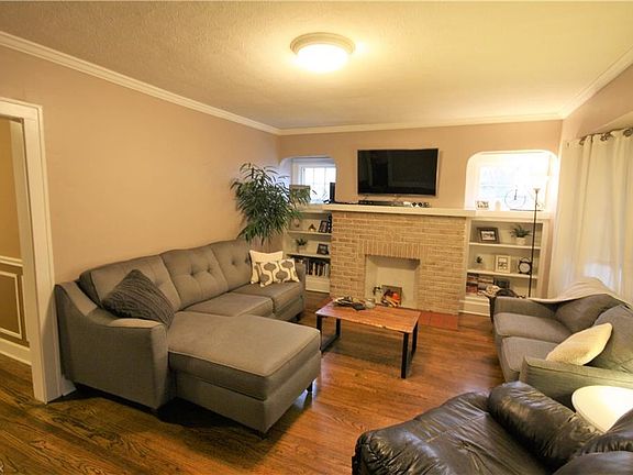 4th image of 14317 Garfield Ave