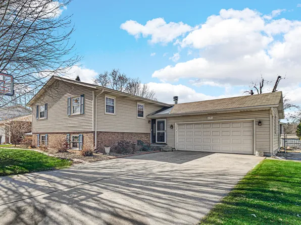 2190 Hamilton St, Portage, IN 46368
