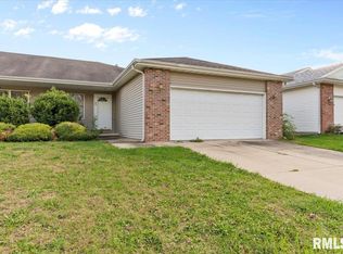 2416 Neil St, Springfield, IL 62707