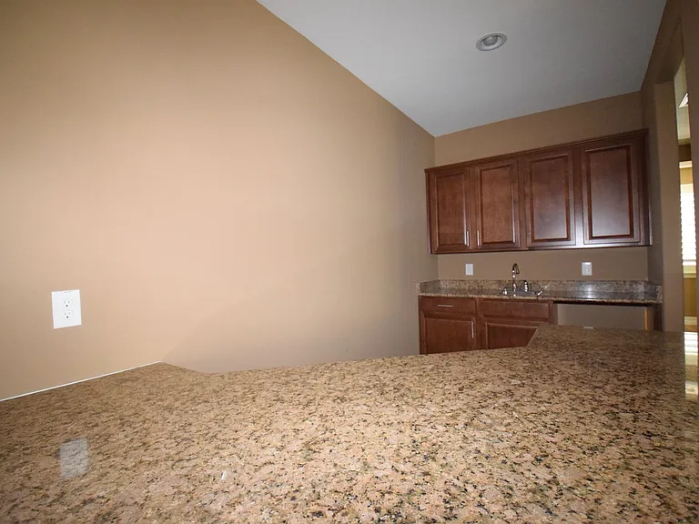 2192 E Coconino Pl — Photo 15