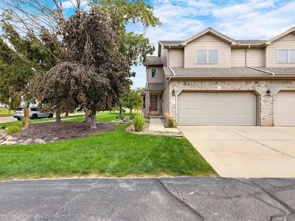 3211 Justin Dr, Trenton, MI 48183