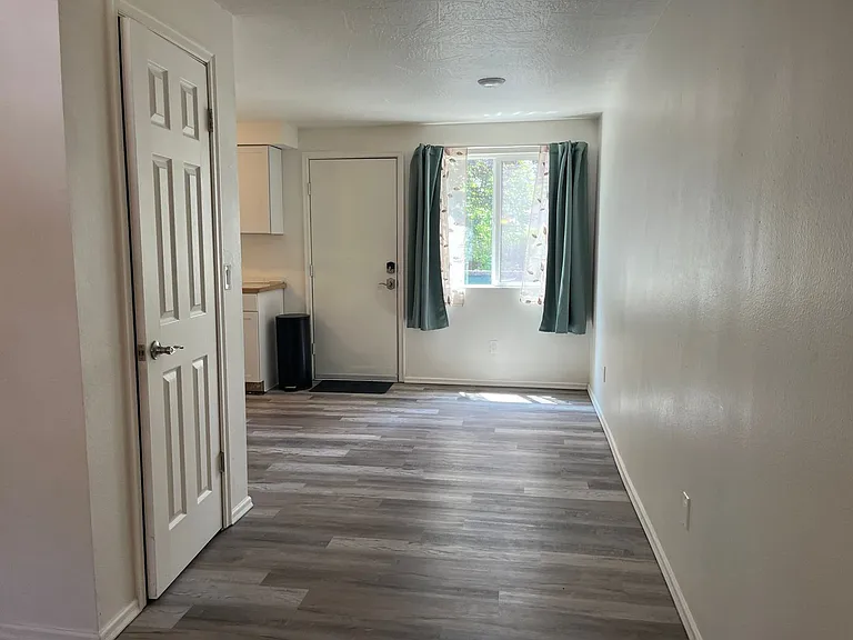 4397-4399 W Rose Hill Ct — Photo 31