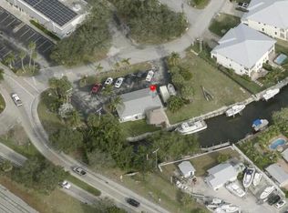 4575 SE Manatee Lane, Stuart, FL 34997