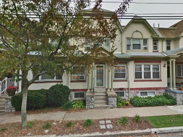 123 S 4th Ave, West Reading, PA 19611