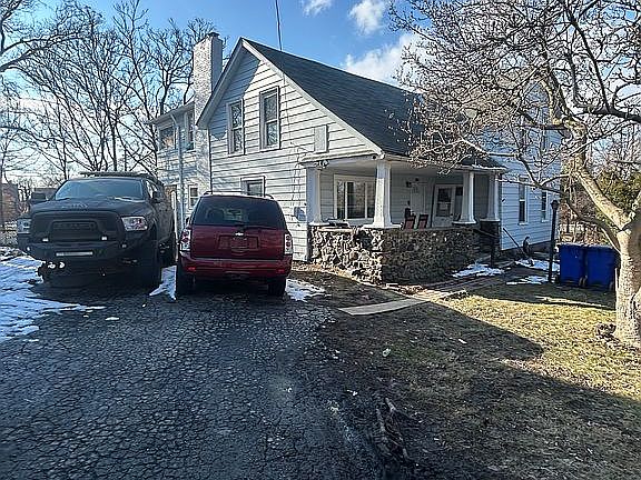 3rd image of 4272 Turney Rd