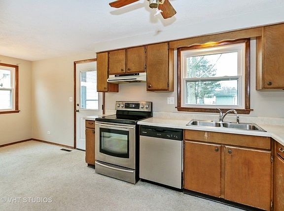 4th image of 39104 N Balboa Dr