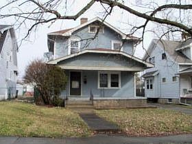 1st image of 315 Knecht Dr