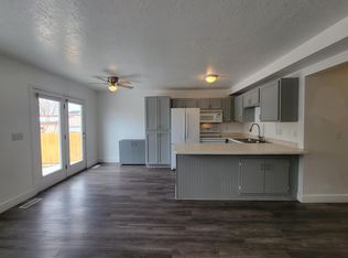 7832 S Holden St, Midvale, UT 84047
