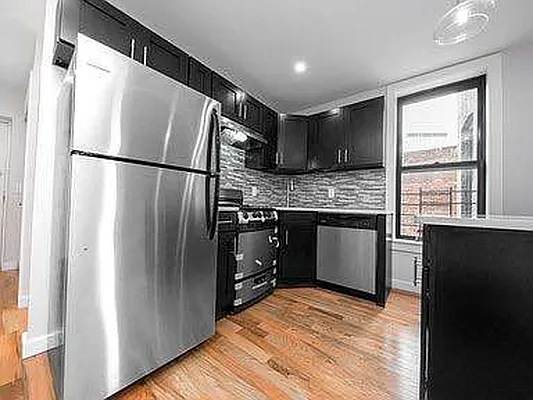 Rented by REAL New York | media 1