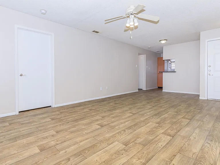 Cielo Apartments — Photo 17