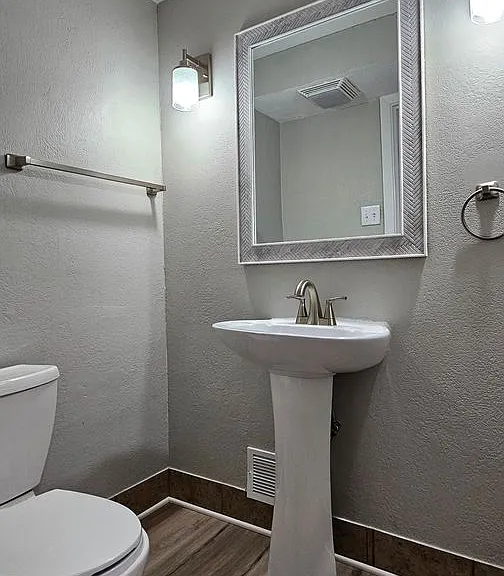 Maples Townhomes — Photo 35