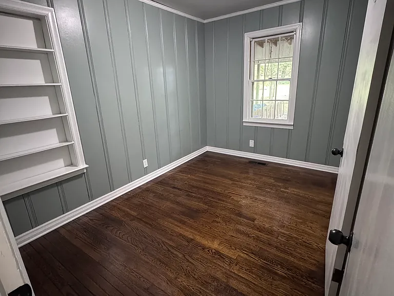 214 Randolph Ct — Photo 7