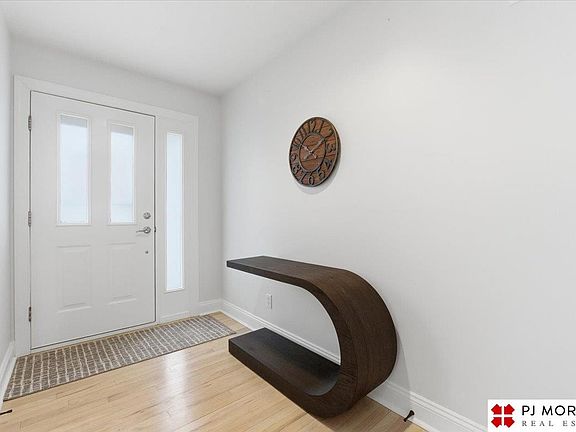 4th image of 11717 Hickory Rd