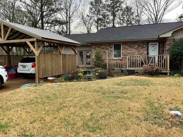 379 Conner St, Clinton, AR 72031