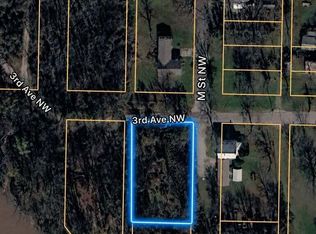 217 M St NW, Miami, OK 74354