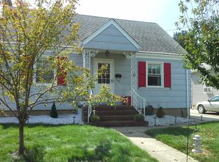 655 Lewis St, Woodbridge, NJ 07095