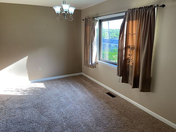 3rd image of 810-816 Highland Ave #814