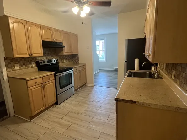 350 Madison Ave #2, Albany, NY 12210