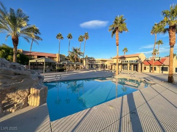 5422 River Glen Dr Unit 373, Las Vegas, NV 89103