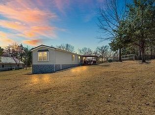 87 Artist Row Ln, Galena, MO 65656