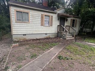 708 Rutledge Dr, Midfield, AL 35228