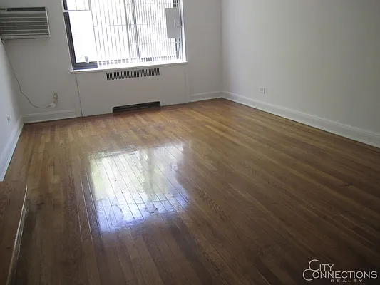 Rented by City Connections Realty | media 1