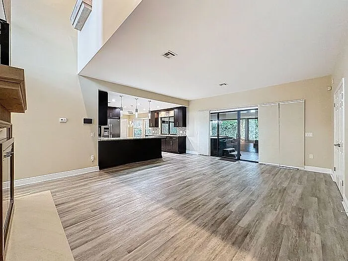 6846 Lake View Dr — Photo 9