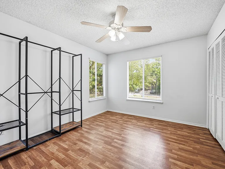 2210 Marsh Point Rd #2210 — Photo 17