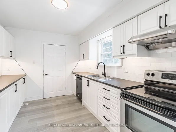 144 Garner Ave, Welland, ON L3B 2Y2