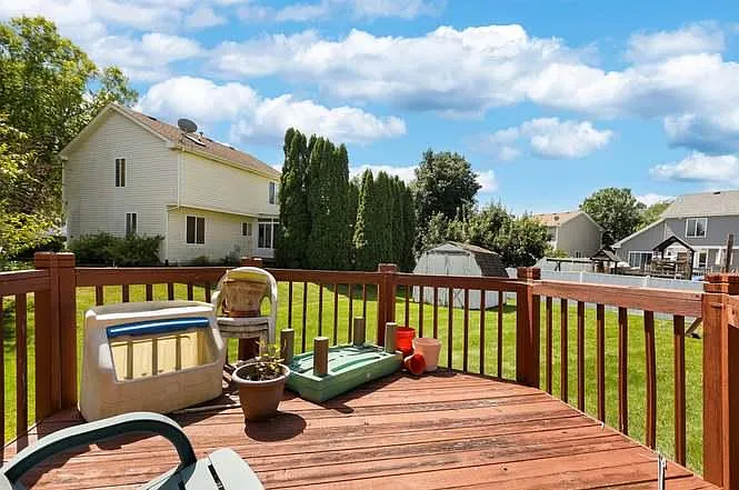 625 Harvest Dr — Photo 10