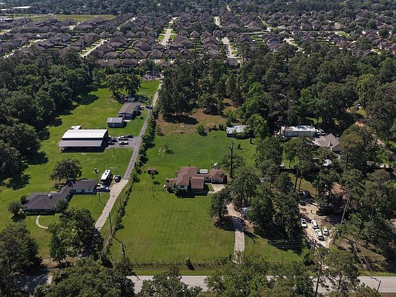 2nd image of 3006 Spring Creek Dr