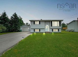 61 Briarwood Dr, Eastern Passage, NS B3G1B9