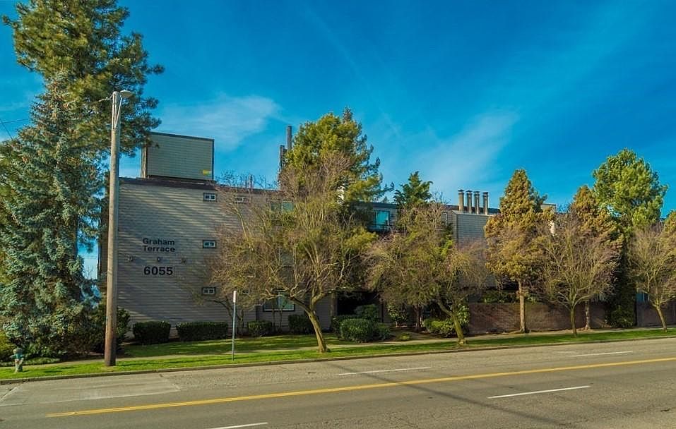 1st image of 6055 35th Ave Sw 207 #207