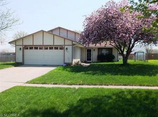 460 Defiance Ave, Elyria, OH 44035