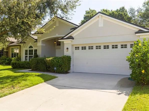 377 Lake Dawson Pl, Lake Mary, FL 32746