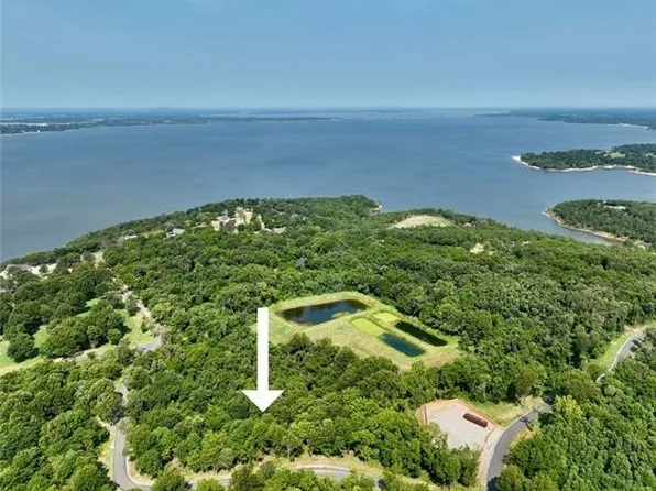 205 Patriot Point, Eufaula, OK 74432