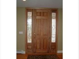 33 Nebo St, Medfield, MA 02052