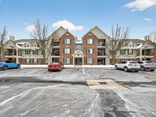 12204 Pinehurst Ln #32, Grand Blanc, MI 48439