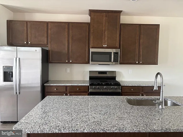 114 Spyglass Hill Dr — Photo 9
