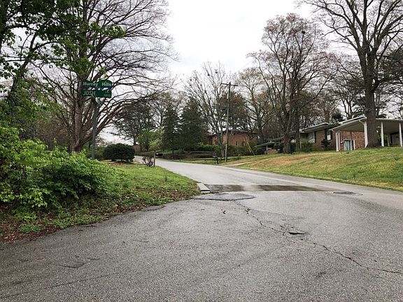 5th image of 4816 Lake Haven Dr